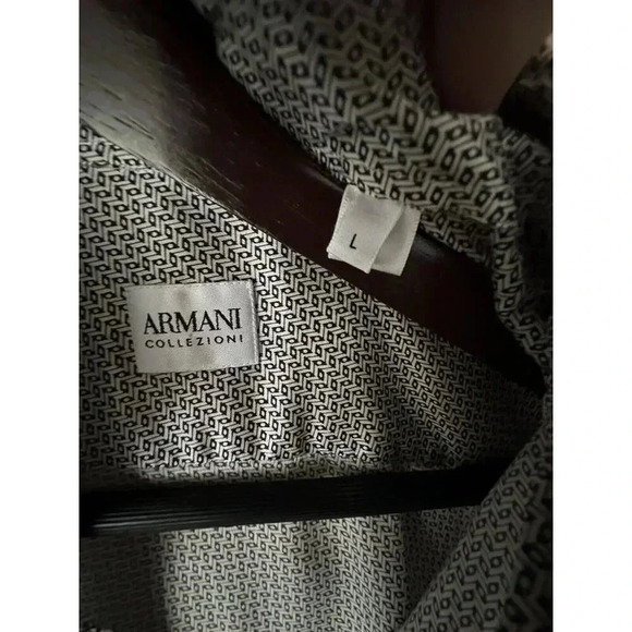 Armani Collezioni Women’s Silk Button Down Blouse Vintage Y2K Size Large EUC - Picture 5 of 6